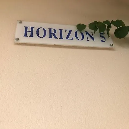 Horizon 5 Pied Dans L'eau *