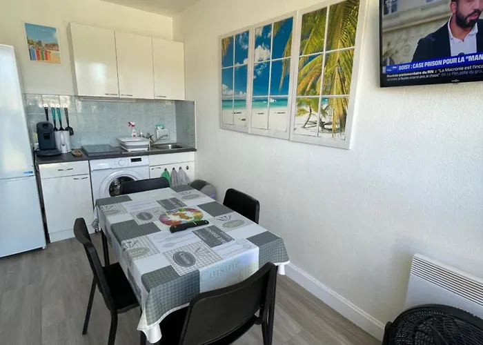 Horizon 5 Pied Dans L'eau דירה *