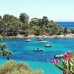 Horizon 5 Pied Dans L'eau Lägenhet Le Lavandou