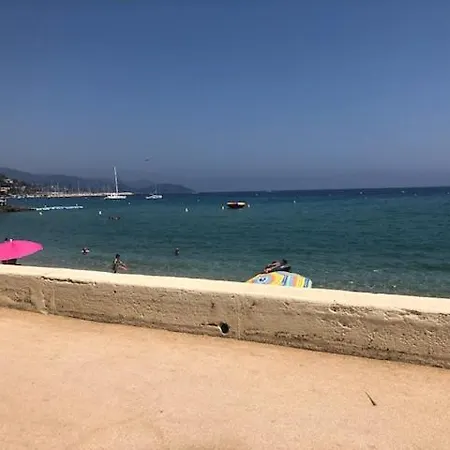 Horizon 5 Pied Dans L'eau Apartmán *