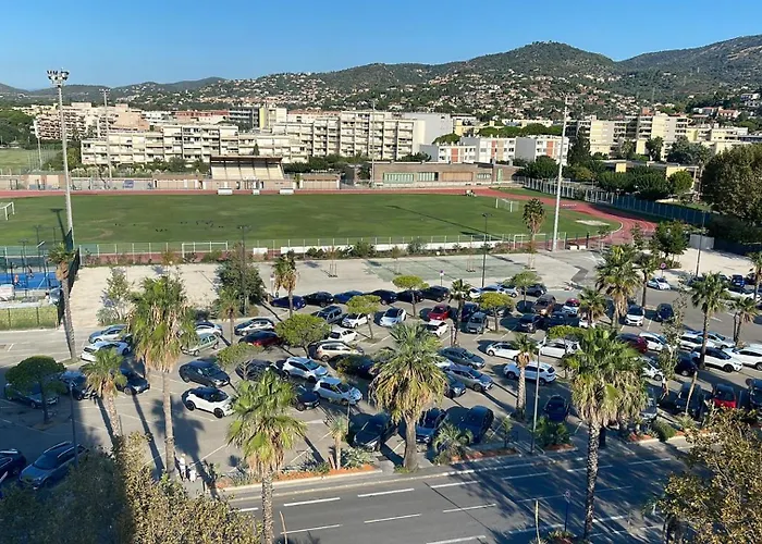 Horizon 5 Pied Dans L'eau Ле-Лаванду